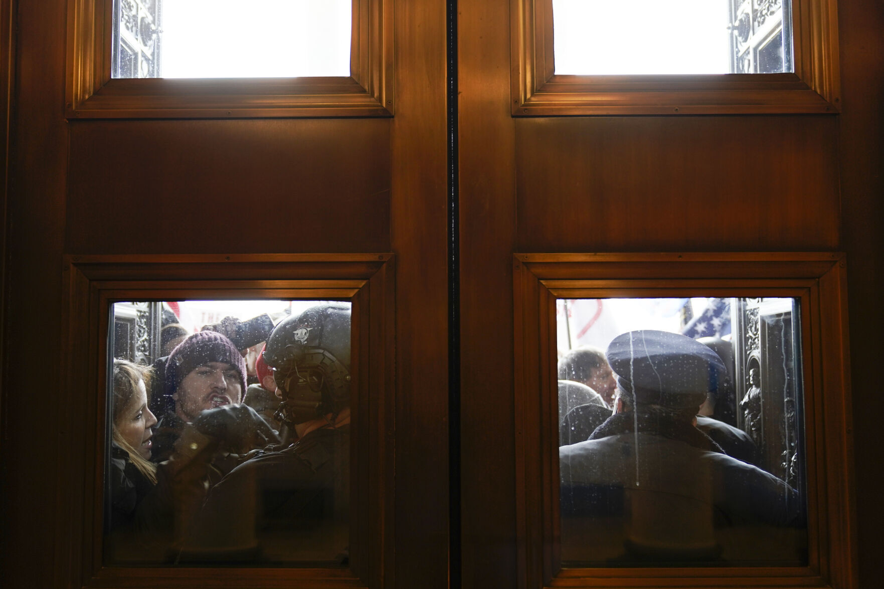 Capitol Riot Images of the Day